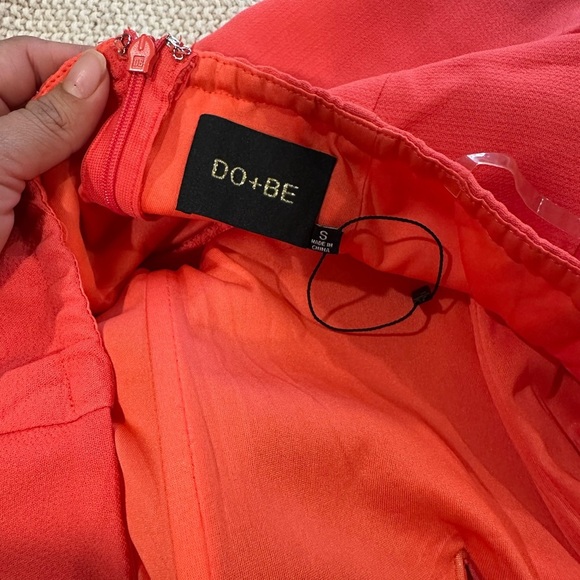 DO + BE Coral Strapless Peplum Romper Womens Sz Small - Picture 7 of 8